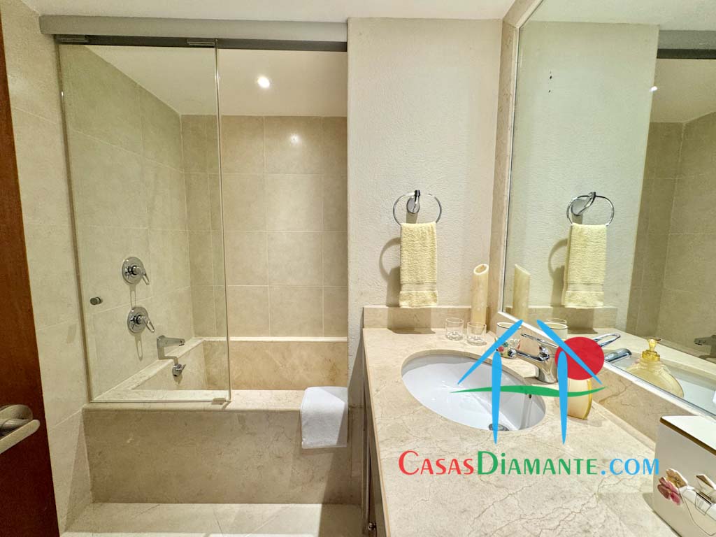 Playamar Diamante T7 500 - Recámara cuatro 5